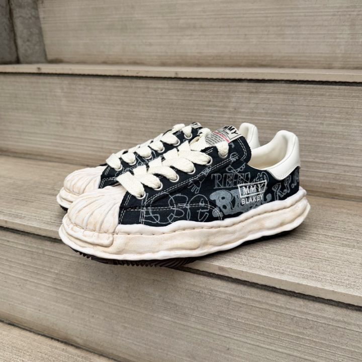 Maison MIHARA YASUHIRO / BLAKEY / original sole graffiti printed canvas Low-Top sneaker