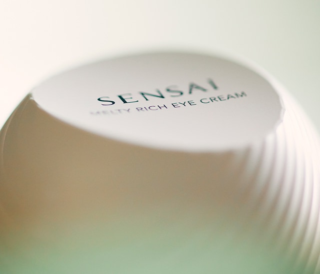 センサイ トータルアイトリートメント / 本体(セット) www.disdukcapil