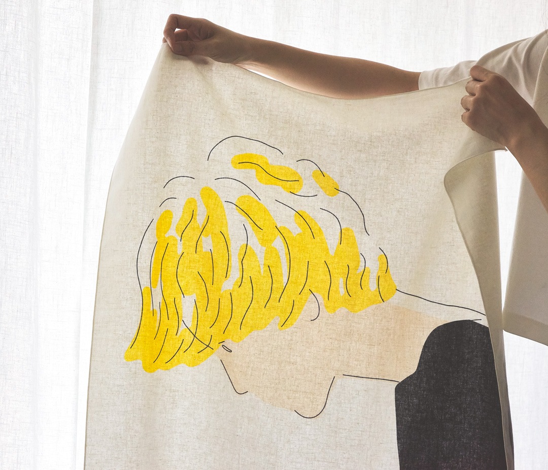 WARMGREY TAIL] ファブリックポスター (700×980) - A PIANIST