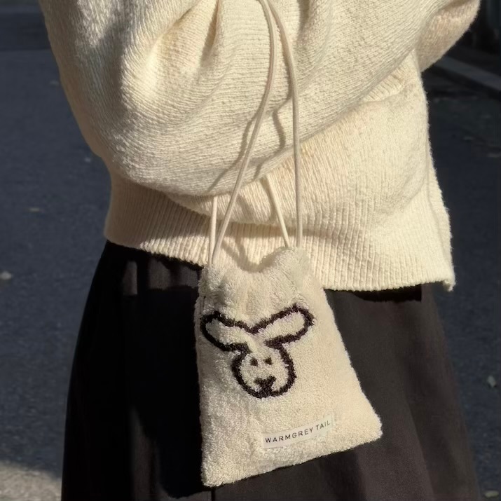WARMGREY TAIL] Bunny Bunny テリーポーチ - Cream | CATEGORY