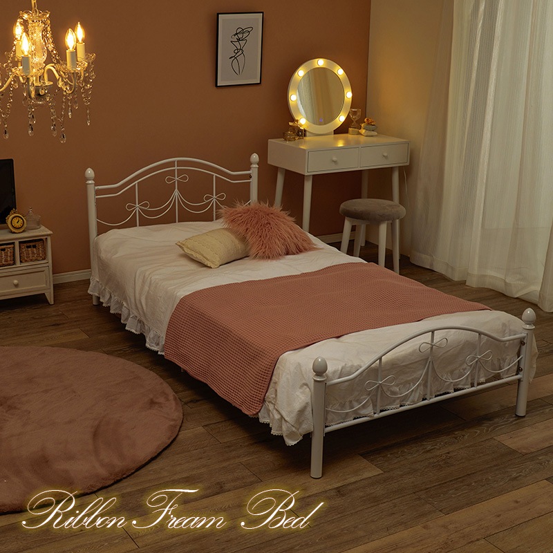フェミニン調 シングルベッド (フレームのみ) スチールパイプ 高さ調整可能 ベッド下収納 組立品