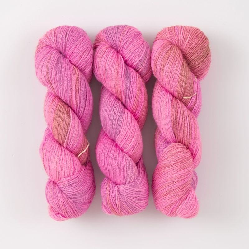 HHF ソックヤーン Naive