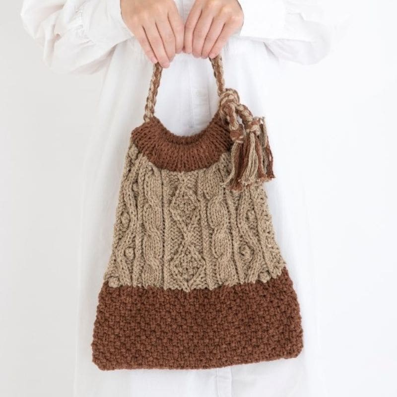 【Keitoキット】2色で編む縄編みバッグ（サンプルカラー）