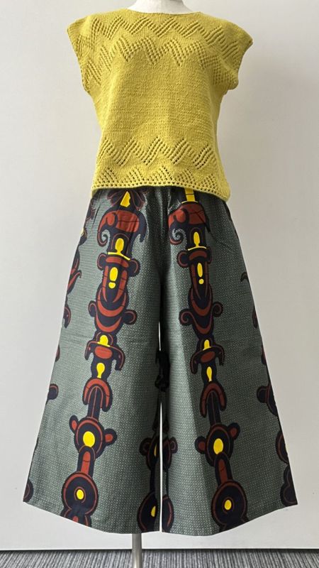 ワイドパンツ88cm  アフリカントーテンポール柄