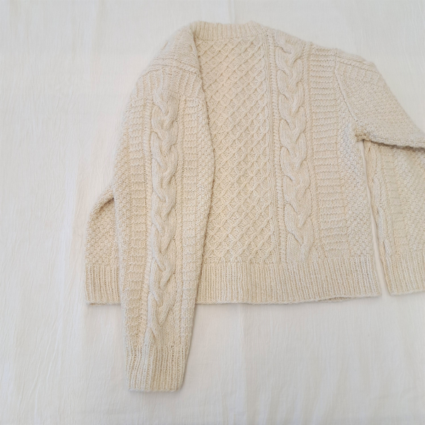 【Keitoキット】「カムバックのアランカーディガン」(00サンプルカラー)