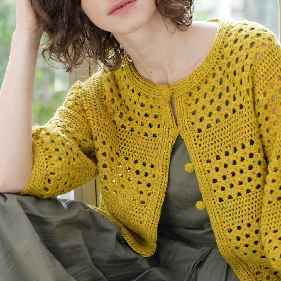 【糸セット】「毛糸だま2025春」P.18山吹のカーディガン