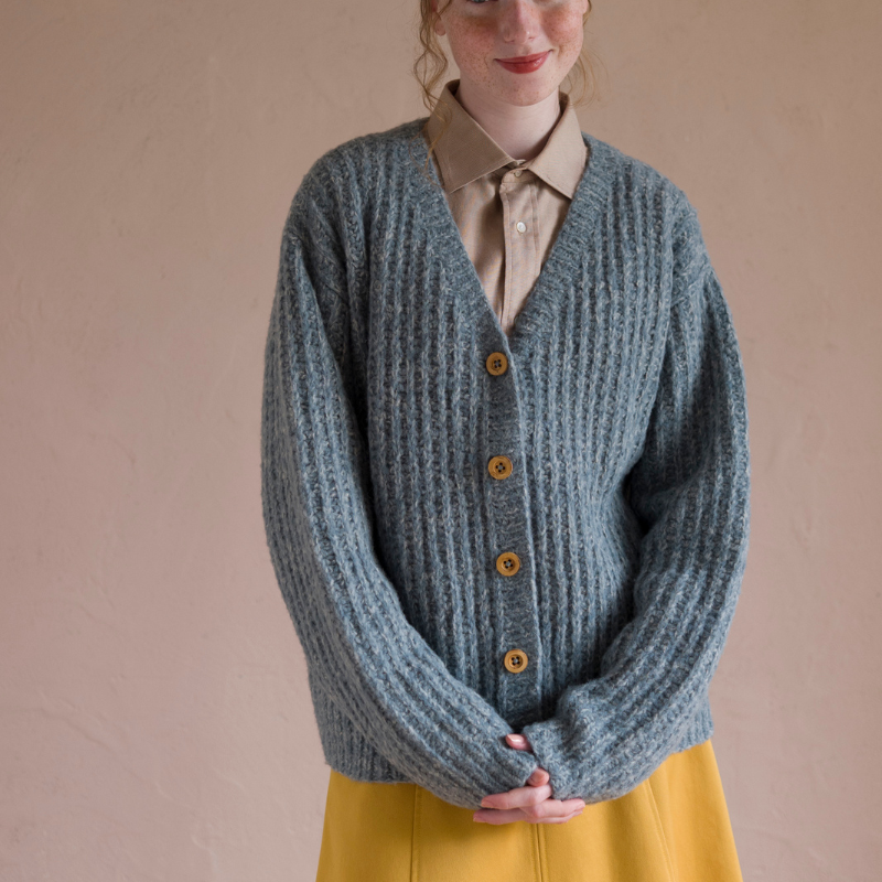 【糸セットS・M・Lサイズ】「毛糸だま2025秋」P.41ビッグシルエットのカーデ（サンプルカラー）