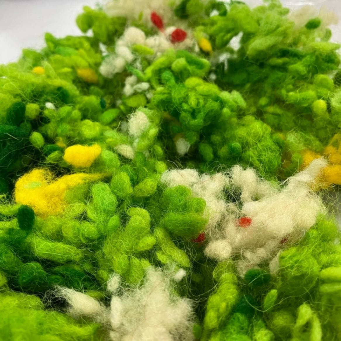 多色染めネップネップ　緑系 20g