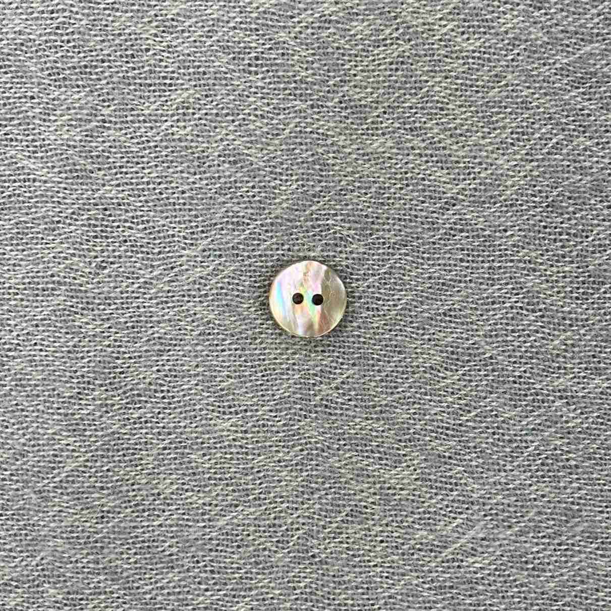 ドイツ製K1B貝ボタン　ライト系