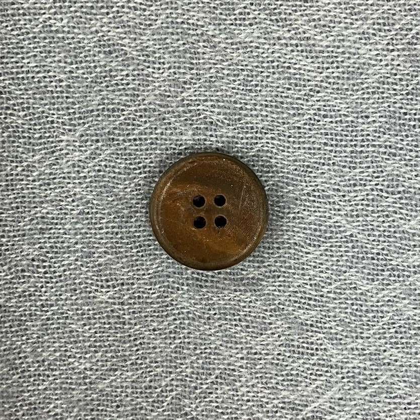 ドイツ製H17A　水牛ボタン20mm