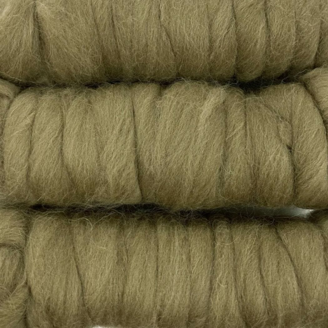 【在庫限り30％off】英国染めシェトランドウール　ルート  