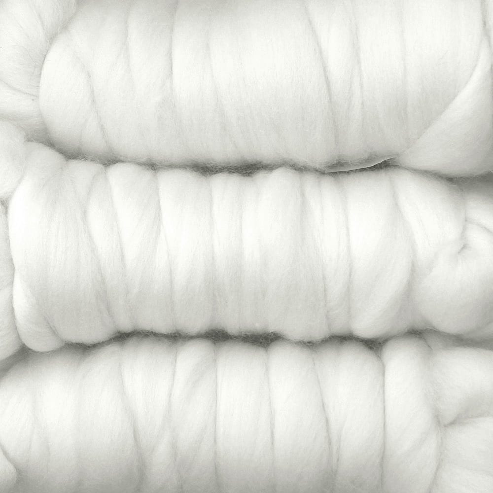 【デビューSALE 10％OFF】金の羊染めメリノウール 64's ホワイト