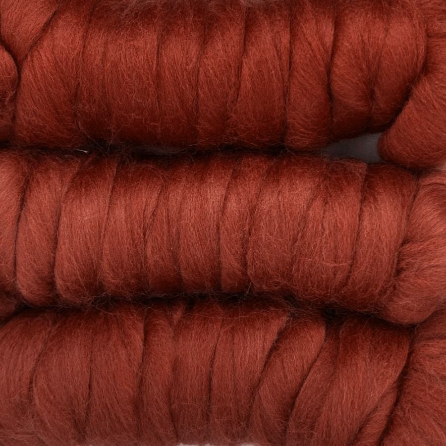 【デビューSALE 10％OFF】金の羊染めメリノウール 64's ブリックレッド