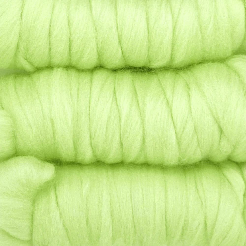 【デビューSALE 10％OFF】金の羊染めメリノウール 64's ソフトライム