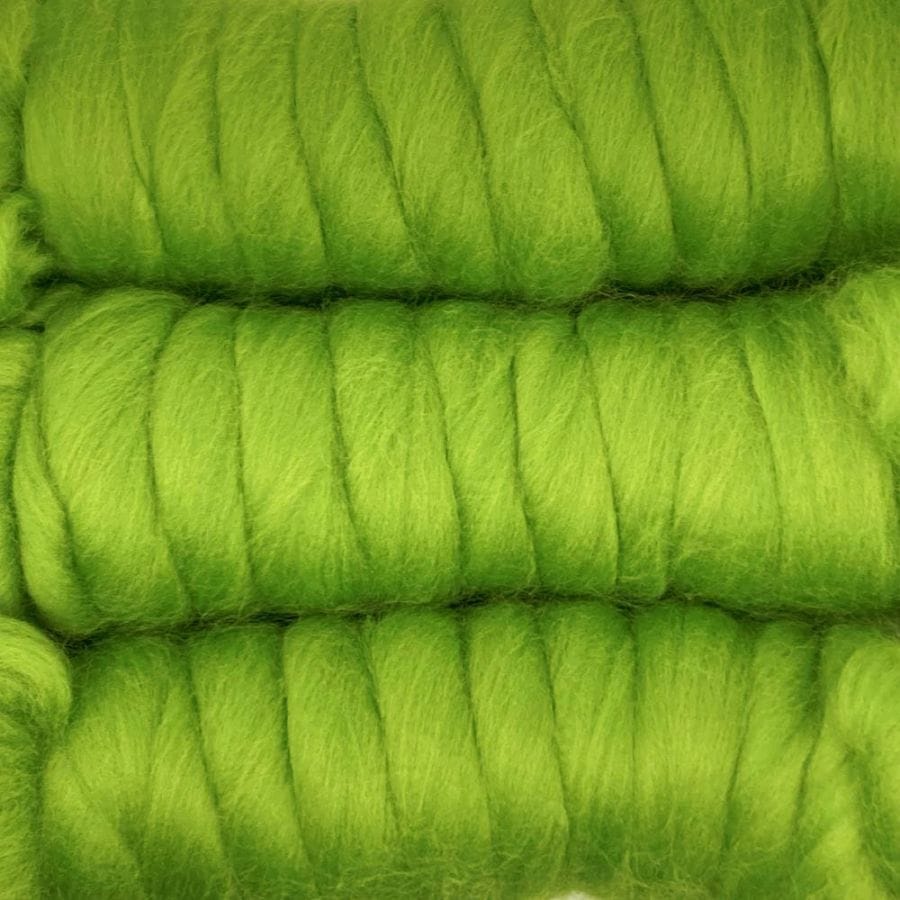 【デビューSALE 10％OFF】金の羊染めメリノウール 64's シャトルーズ