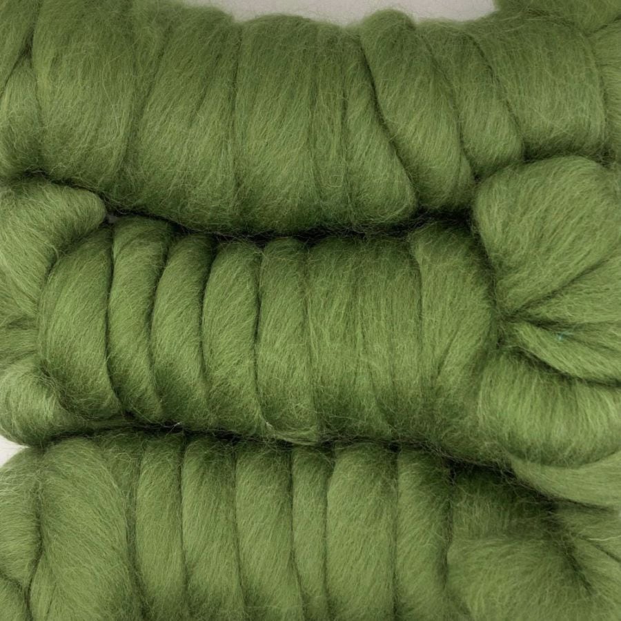 【デビューSALE 10％OFF】金の羊染めメリノウール 64's オリーブ