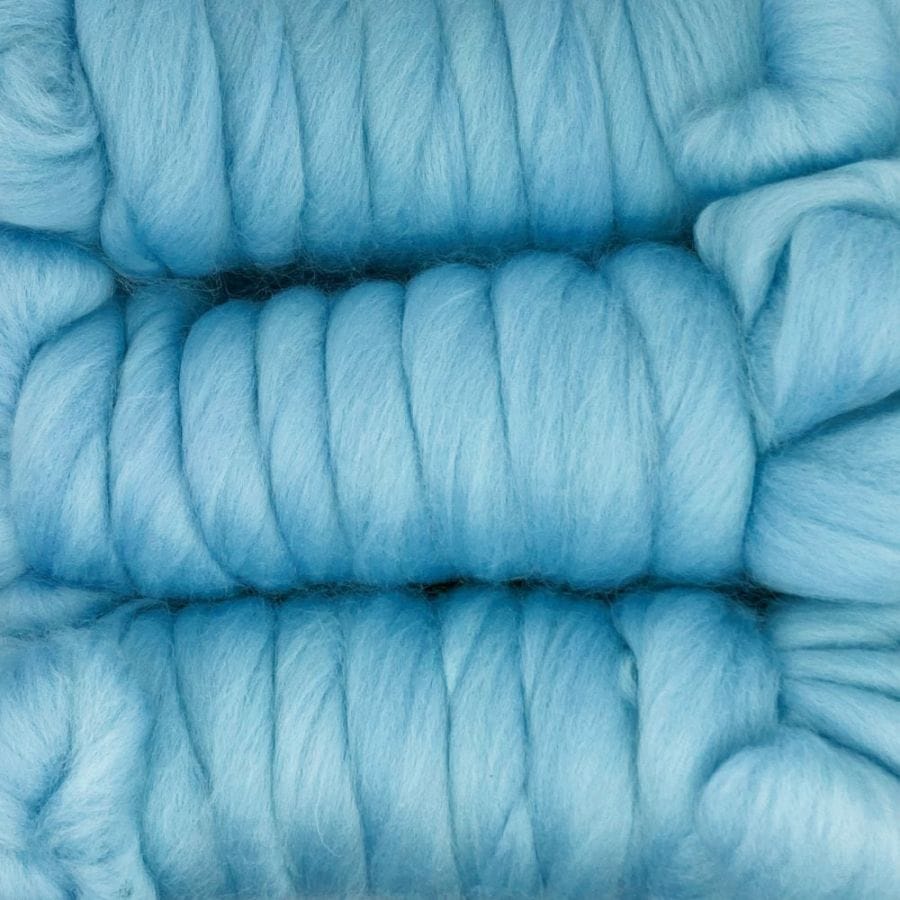 【デビューSALE 10％OFF】金の羊染めメリノウール 64's スカイブルー