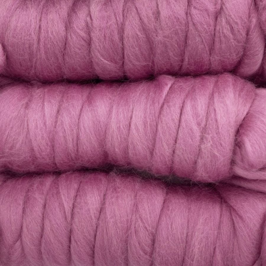 【デビューSALE 10％OFF】金の羊染めメリノウール 64's マゼンタ