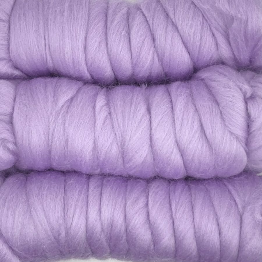 【デビューSALE 10％OFF】金の羊染めメリノウール 64's ラベンダー