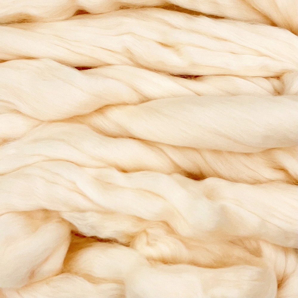 金の羊染めメリノウール 64's フレッシュ