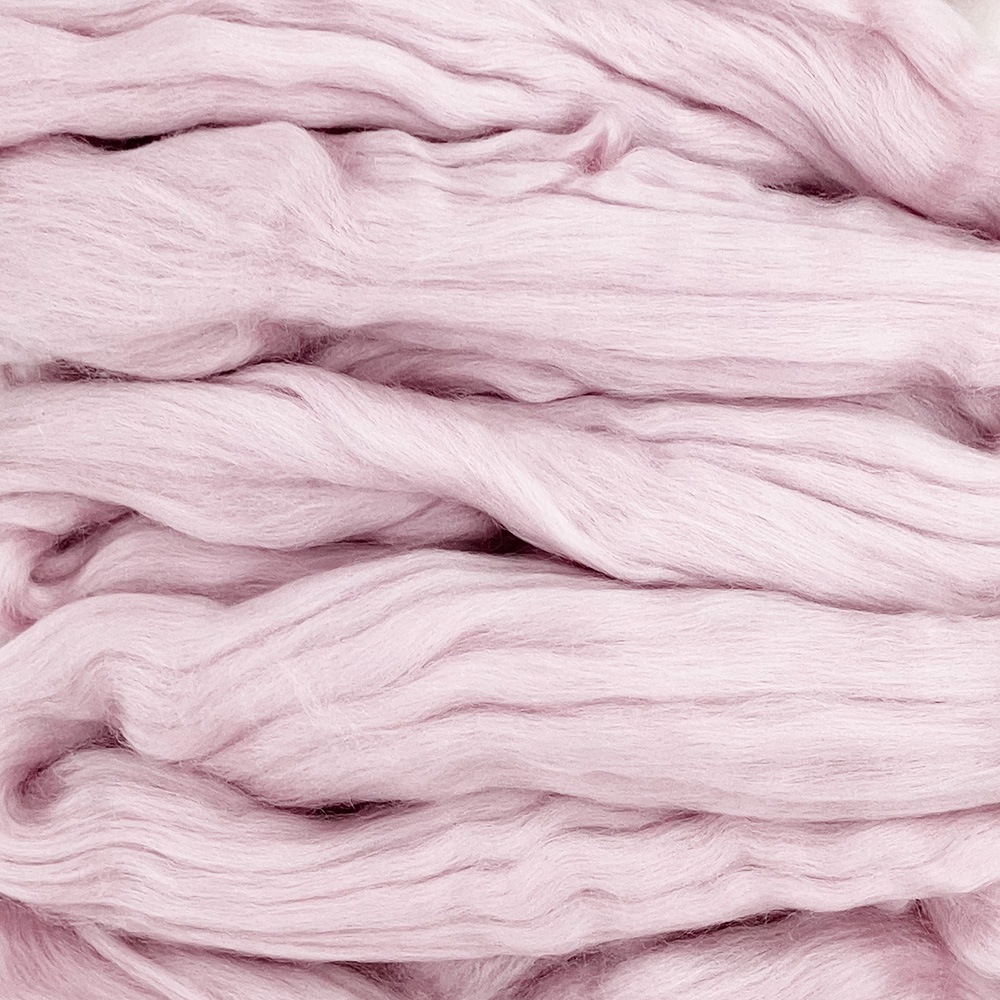 金の羊染めメリノウール 64's サクラ