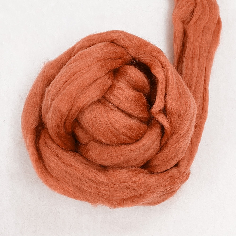 金の羊染めメリノウール 64's シナモン