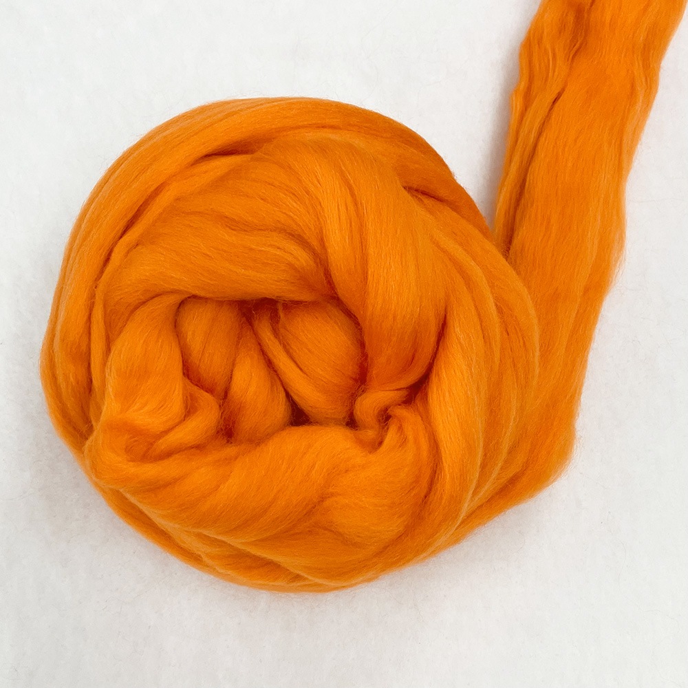 金の羊染めメリノウール 64's クレメント