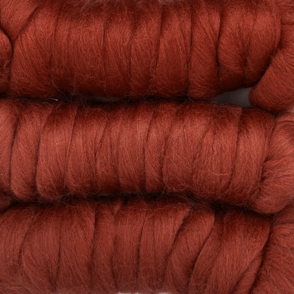 金の羊染めメリノウール 64's ブリックレッド