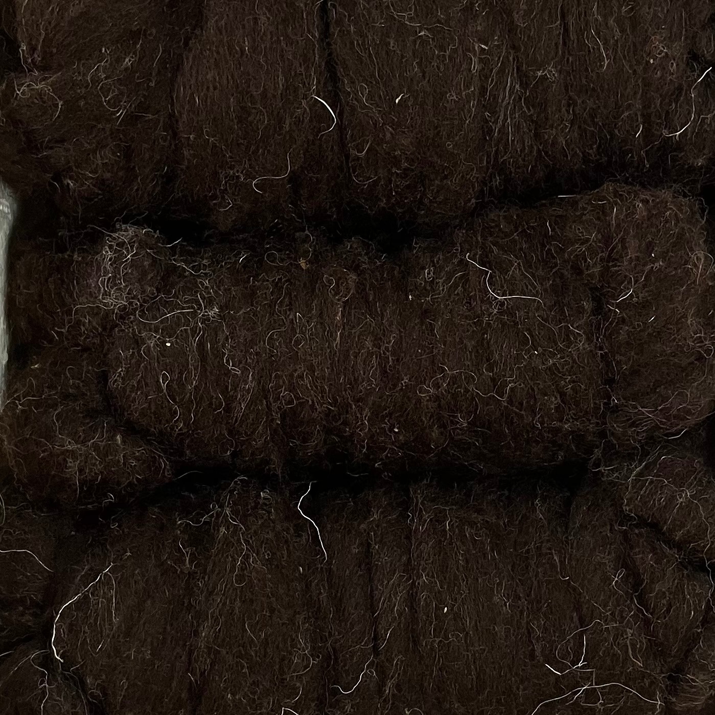 金の羊ナチュラルウール 茶