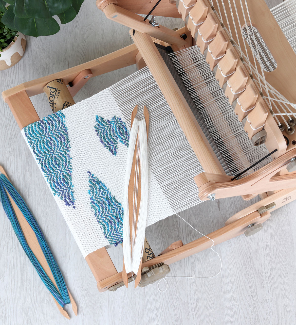 【予約受付中】【送料無料】・アシュフォード社 ケイティールーム(持ち運び卓上機)　30cm幅 8枚綜絖