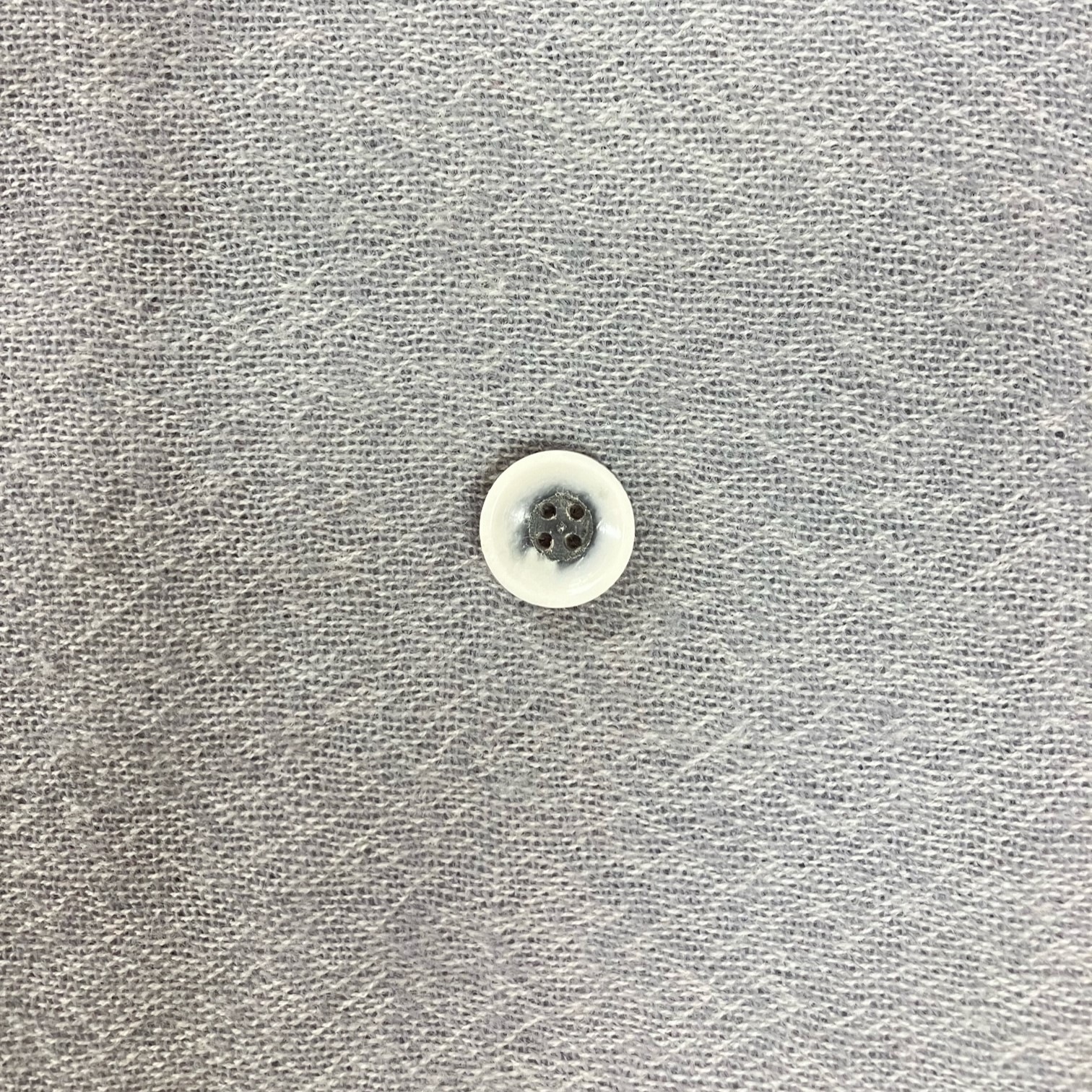 【20%off】ドイツ製H16C　水牛ボタン15mm