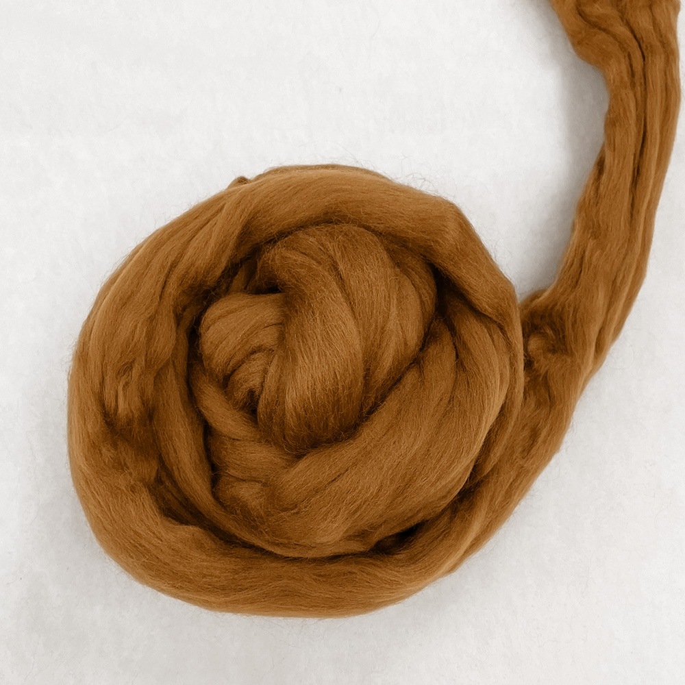 金の羊染めメリノウール 64's キャラメル