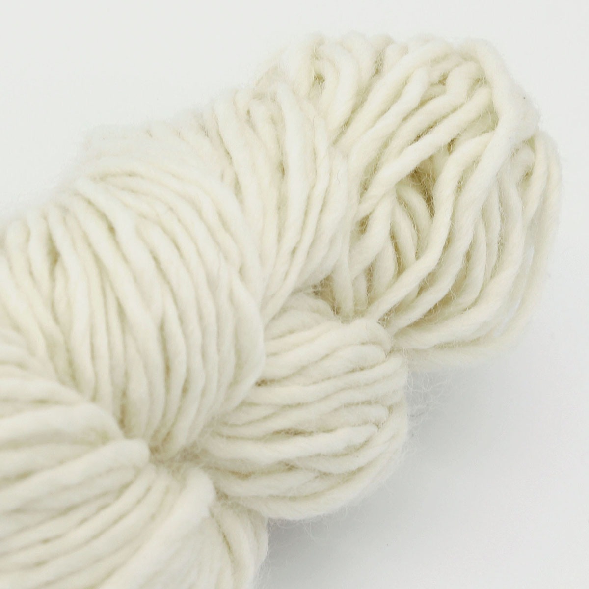 UKR.英国ロービングヤーン ウール100% 110g綛 