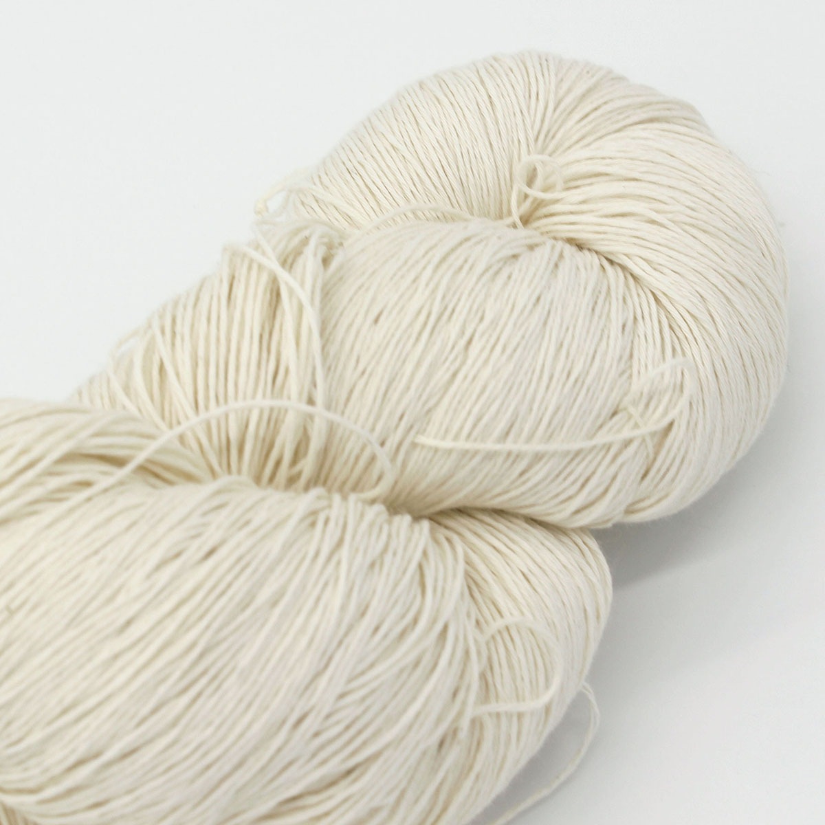 M21A.木綿パール糸 生成り　木綿100% 100g綛 730円/100g(税込)