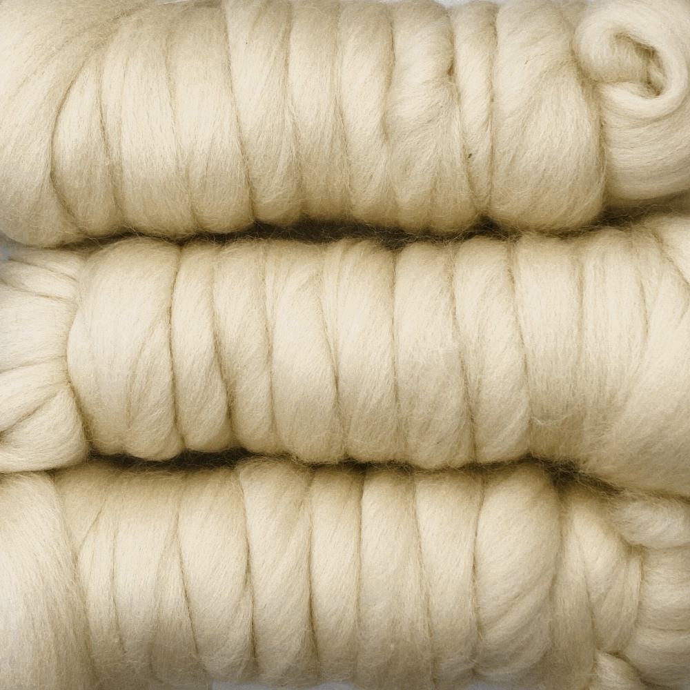 金の羊染めメリノウール 64's マカダミア