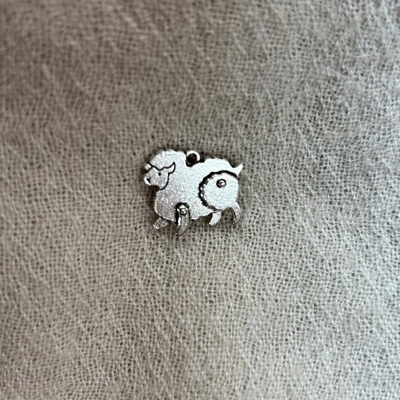 【20%off】チャーム羊 A