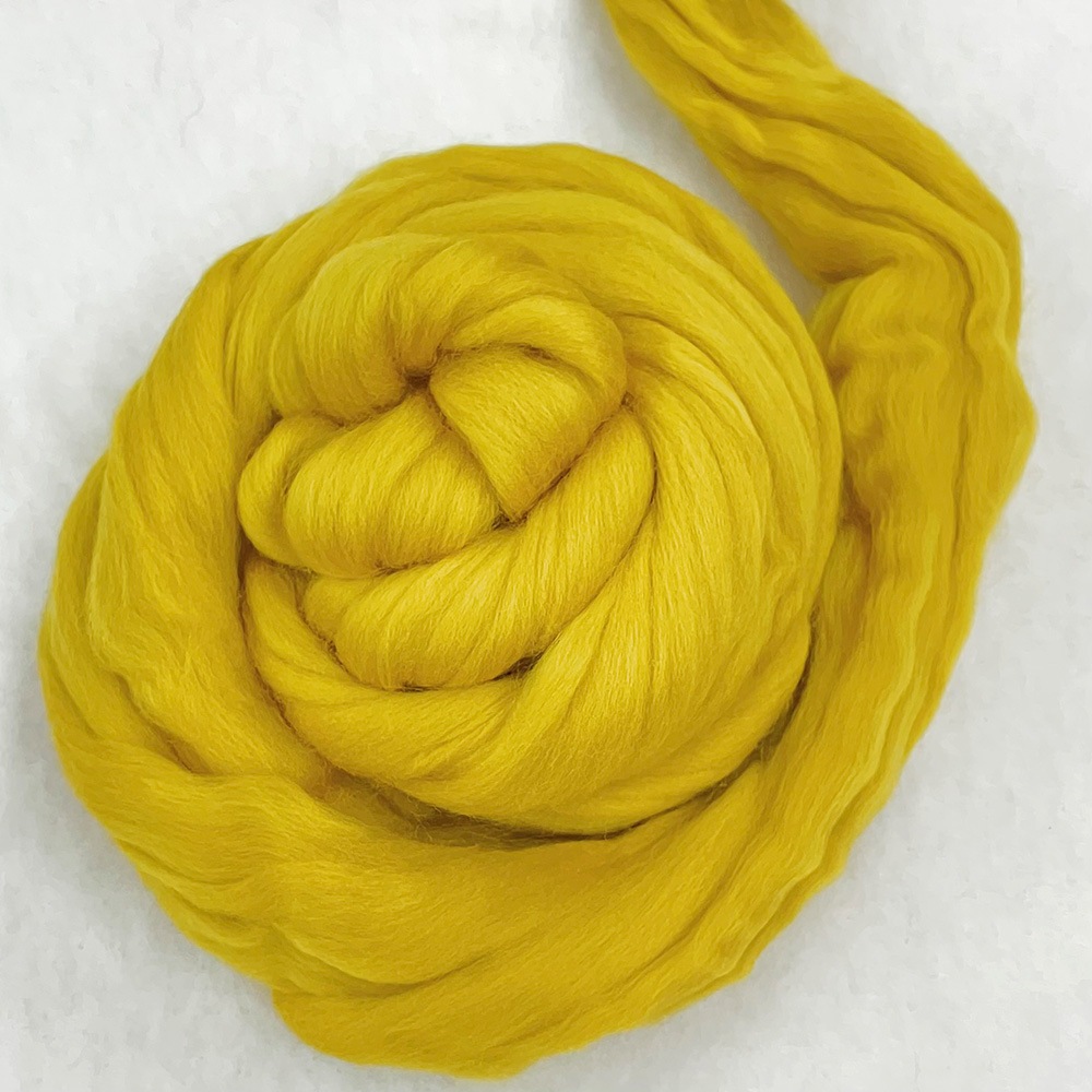 金の羊染めメリノウール 64's マスタード