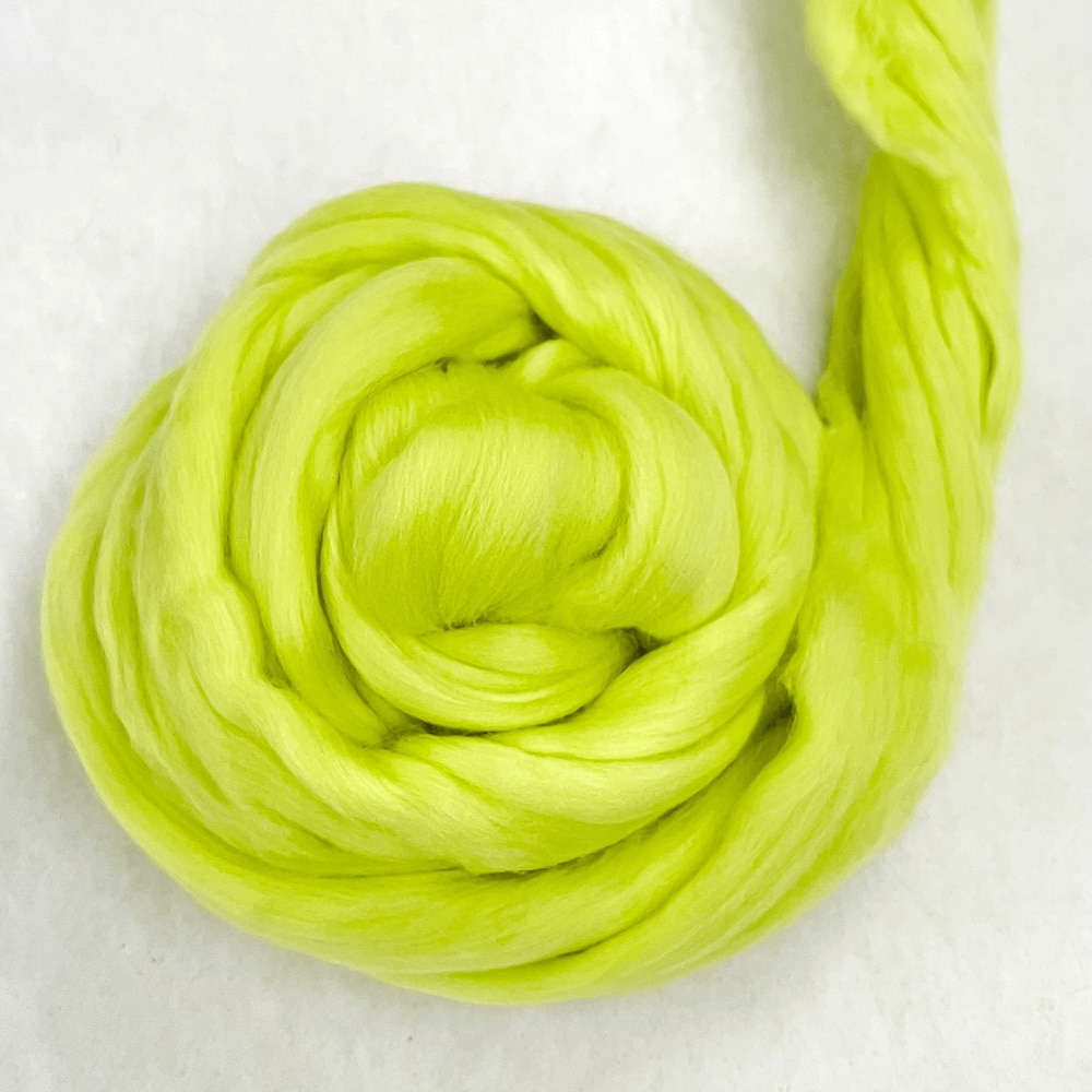 【デビューSALE 10％OFF】金の羊染めメリノウール 64's マスカット