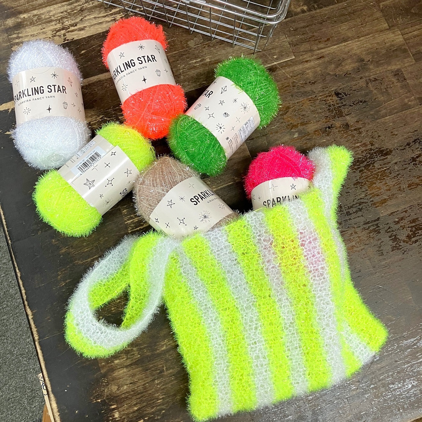 【20%off】P01　スパークリングスター50ｇ　4ベージュ