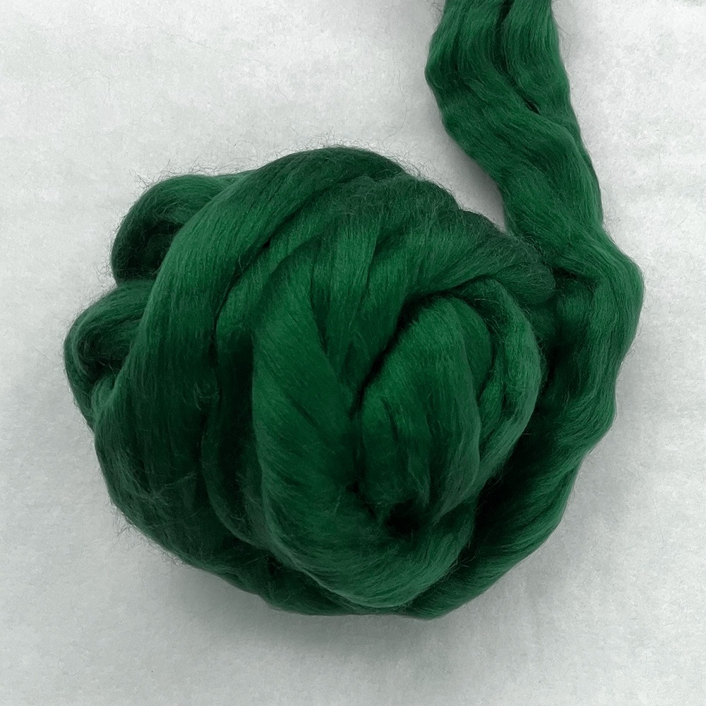 金の羊染めメリノウール 64's コニファー