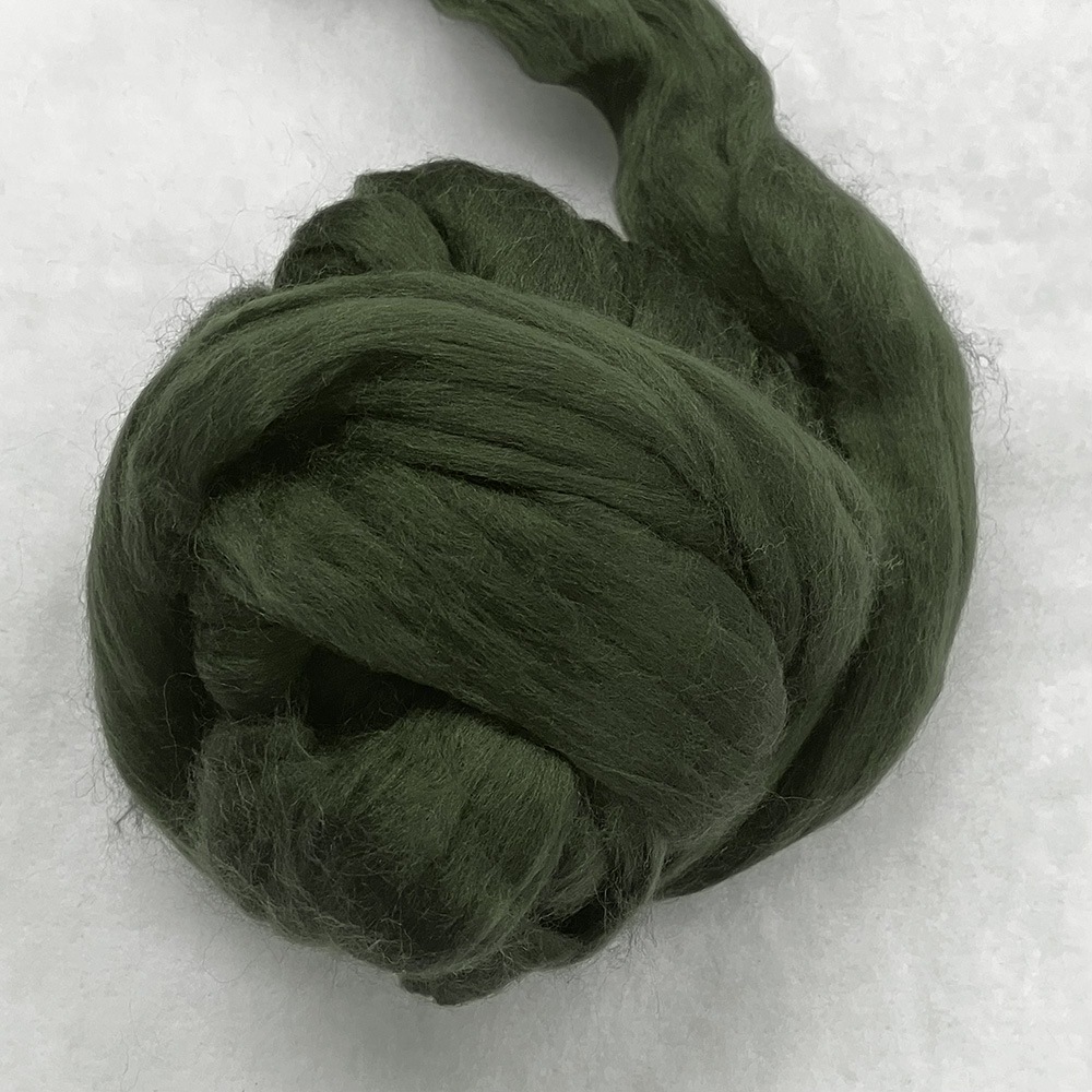 金の羊染めメリノウール 64's モス