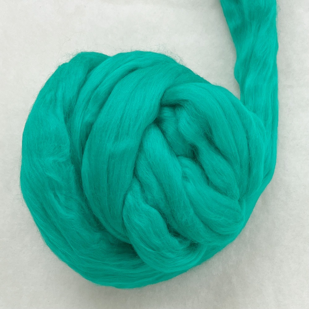 金の羊染めメリノウール 64's ジェイド