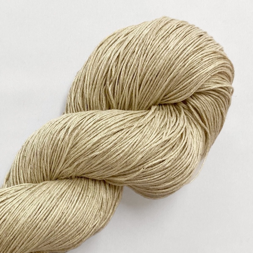 【在庫限り】LC2.綿麻混紡糸　20/2　生成　綿50％麻50％　100g綛
