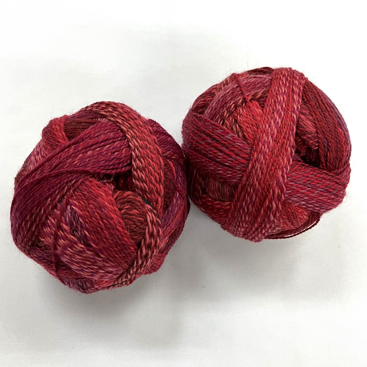 W950 2620 ｼｮｯﾍﾟﾙ ｸﾚｲｼﾞｰ Rot im Anzug(Red In A Suit)