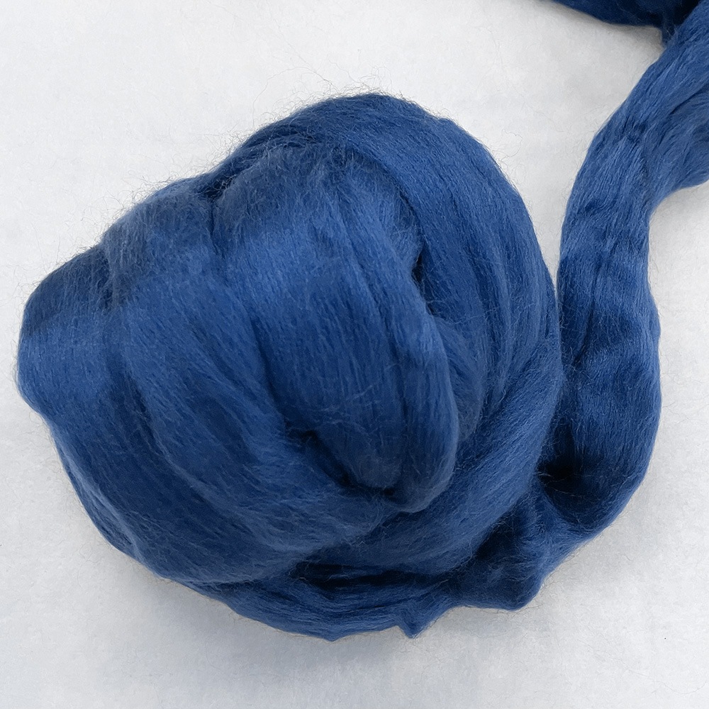 金の羊染めメリノウール 64's デニム