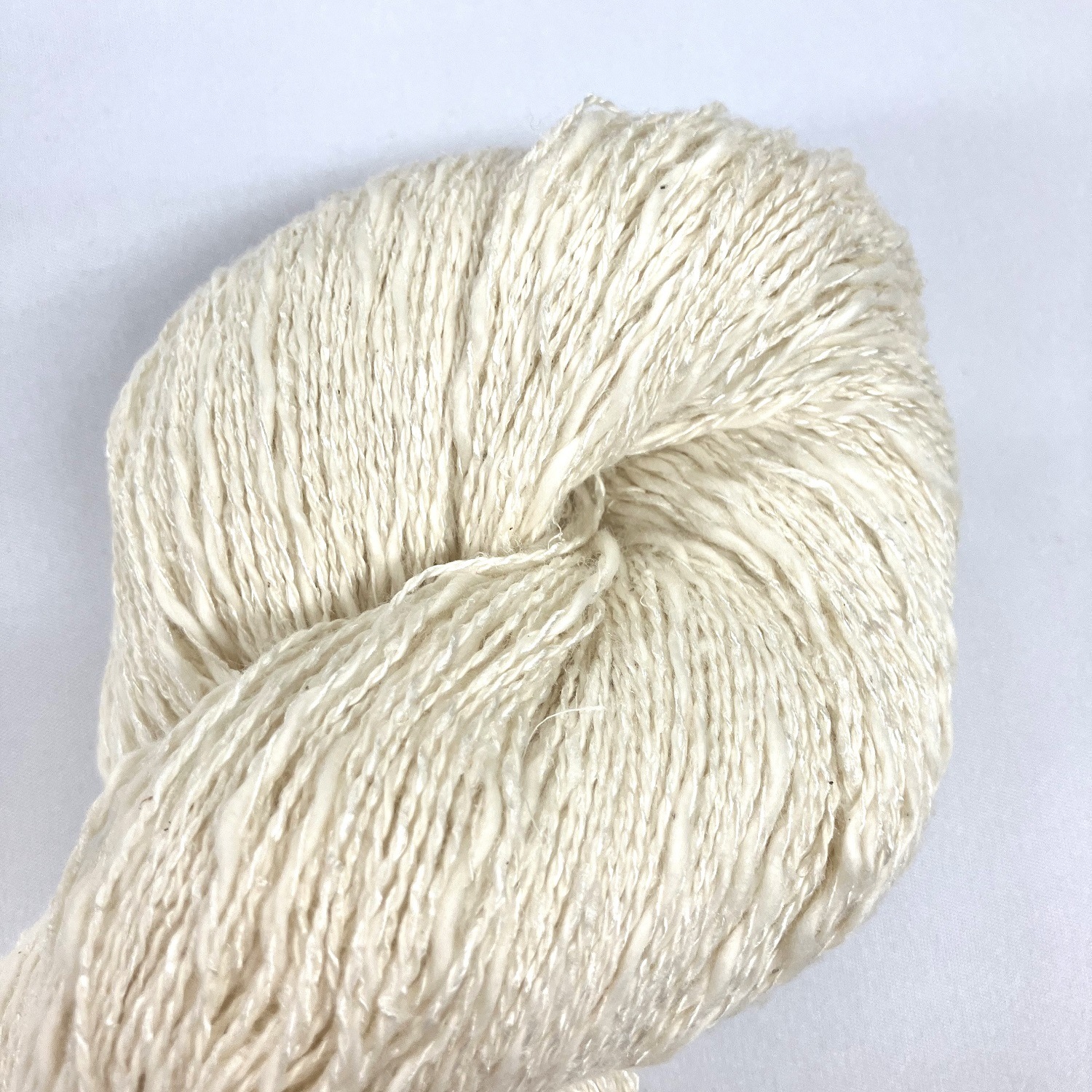 SC5.シルクネップスラブ×綿スラブ糸　 絹38% 木綿62% 110g綛 890円/100g(税込)