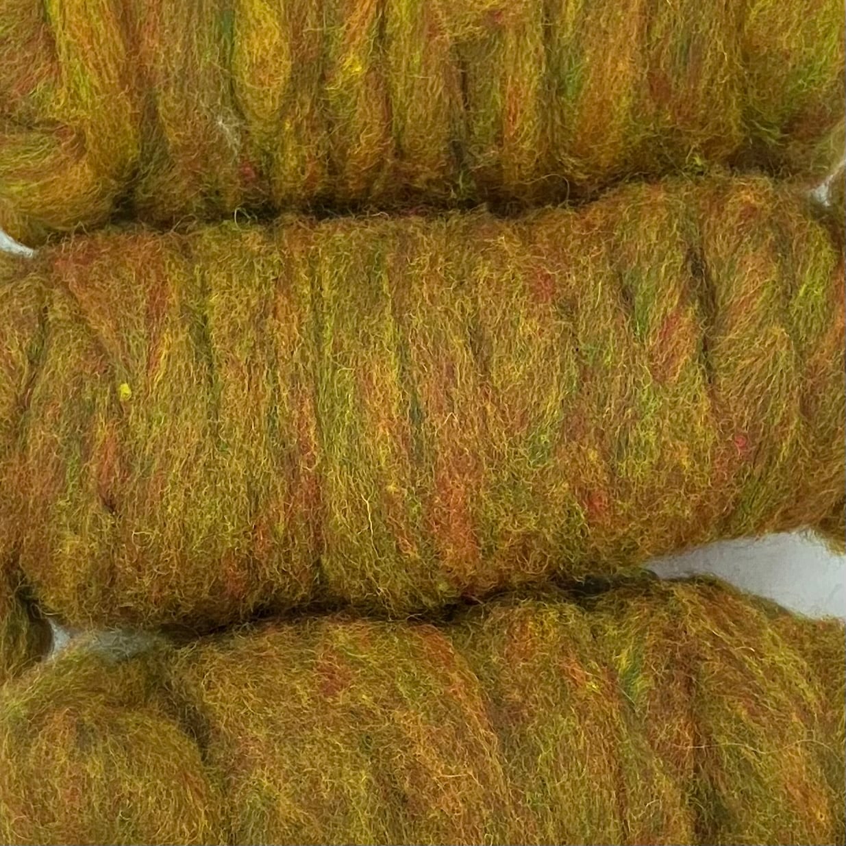 英国タッティーウール　　黄×赤×緑