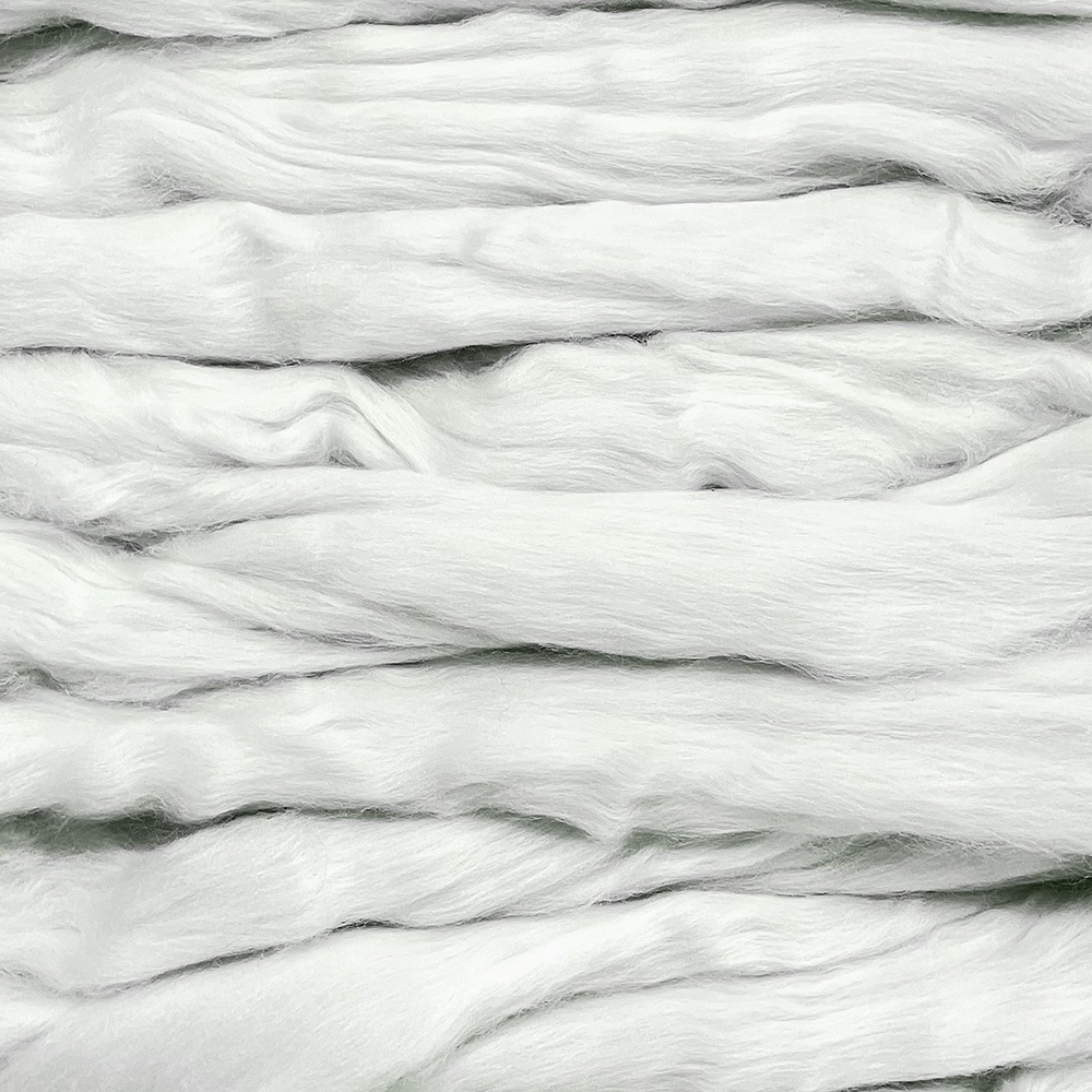 【デビューSALE 10％OFF】金の羊染めメリノウール 64's パール