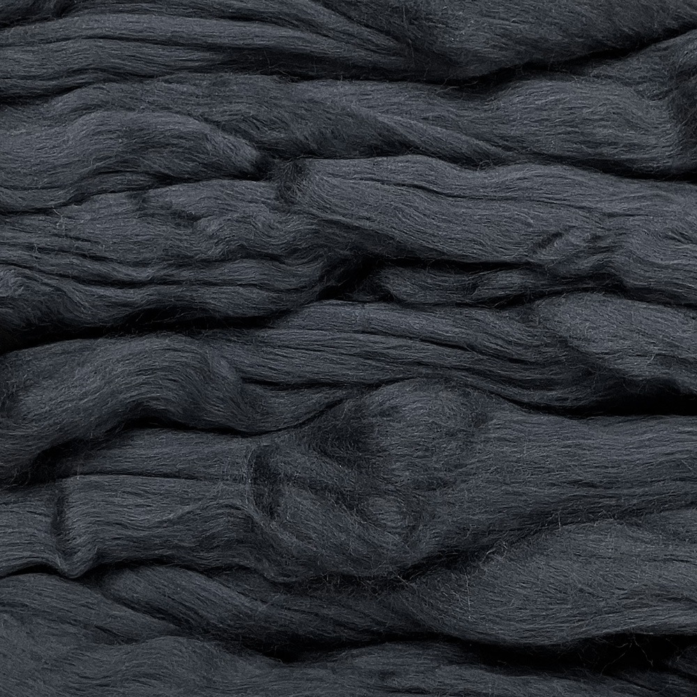 【デビューSALE 10％OFF】金の羊染めメリノウール 64's ナイト