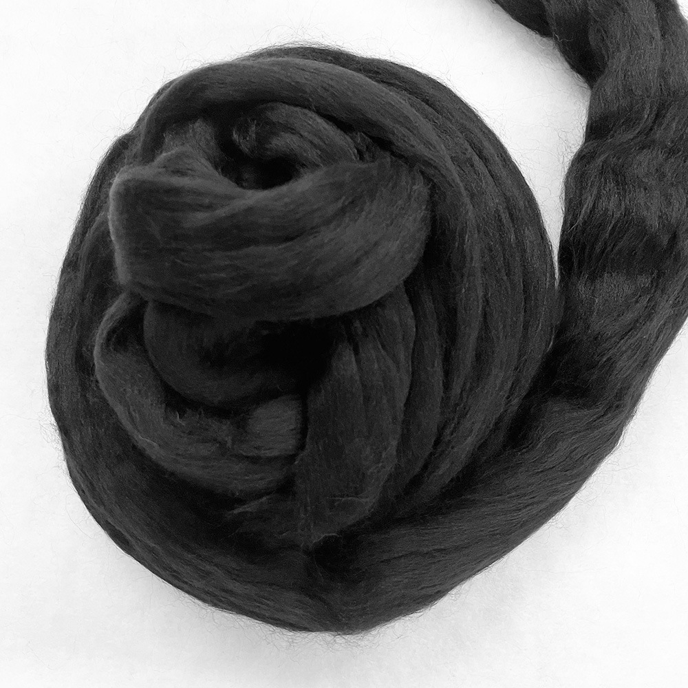 【デビューSALE 10％OFF】金の羊染めメリノウール 64's ブラック